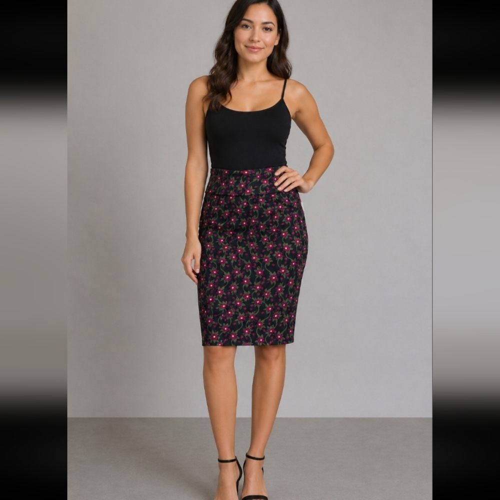 Lularoe Cassie pencil skirt stretchy Floral M